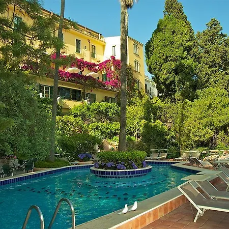 Belvedere Hotel 4*